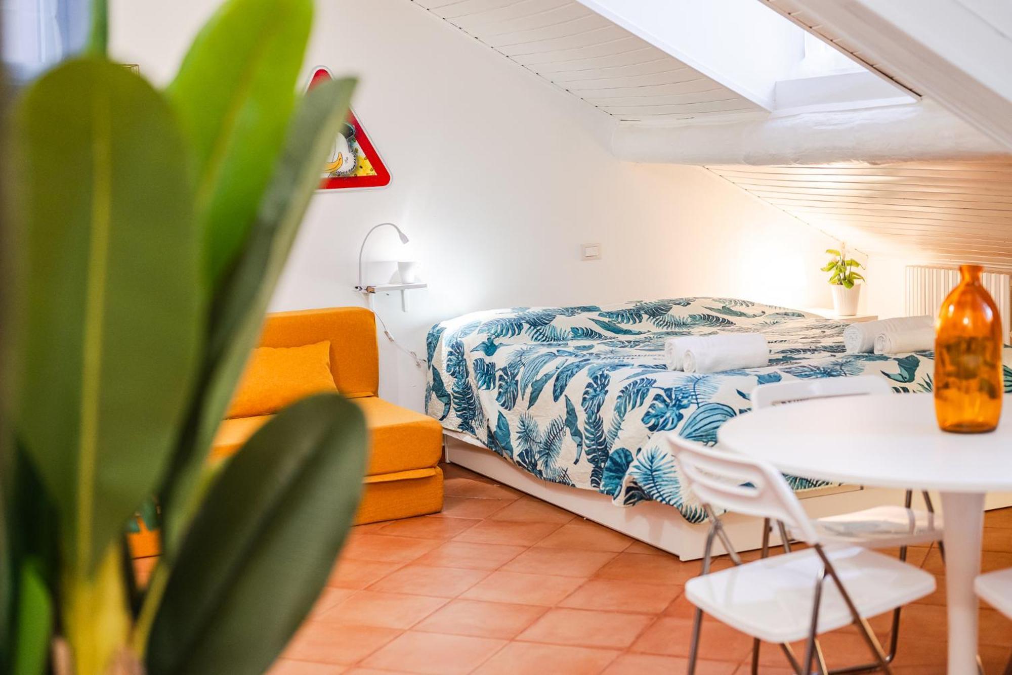 Апартаменты The White Jungle - San Babila Attic Милан Экстерьер фото
