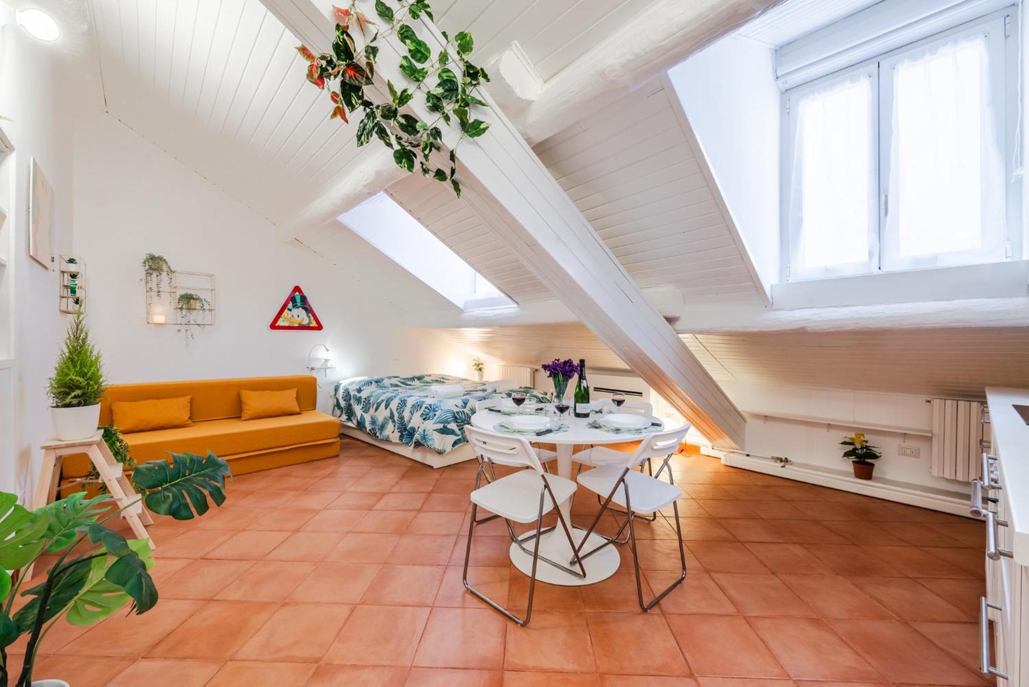 Апартаменты The White Jungle - San Babila Attic Милан Экстерьер фото